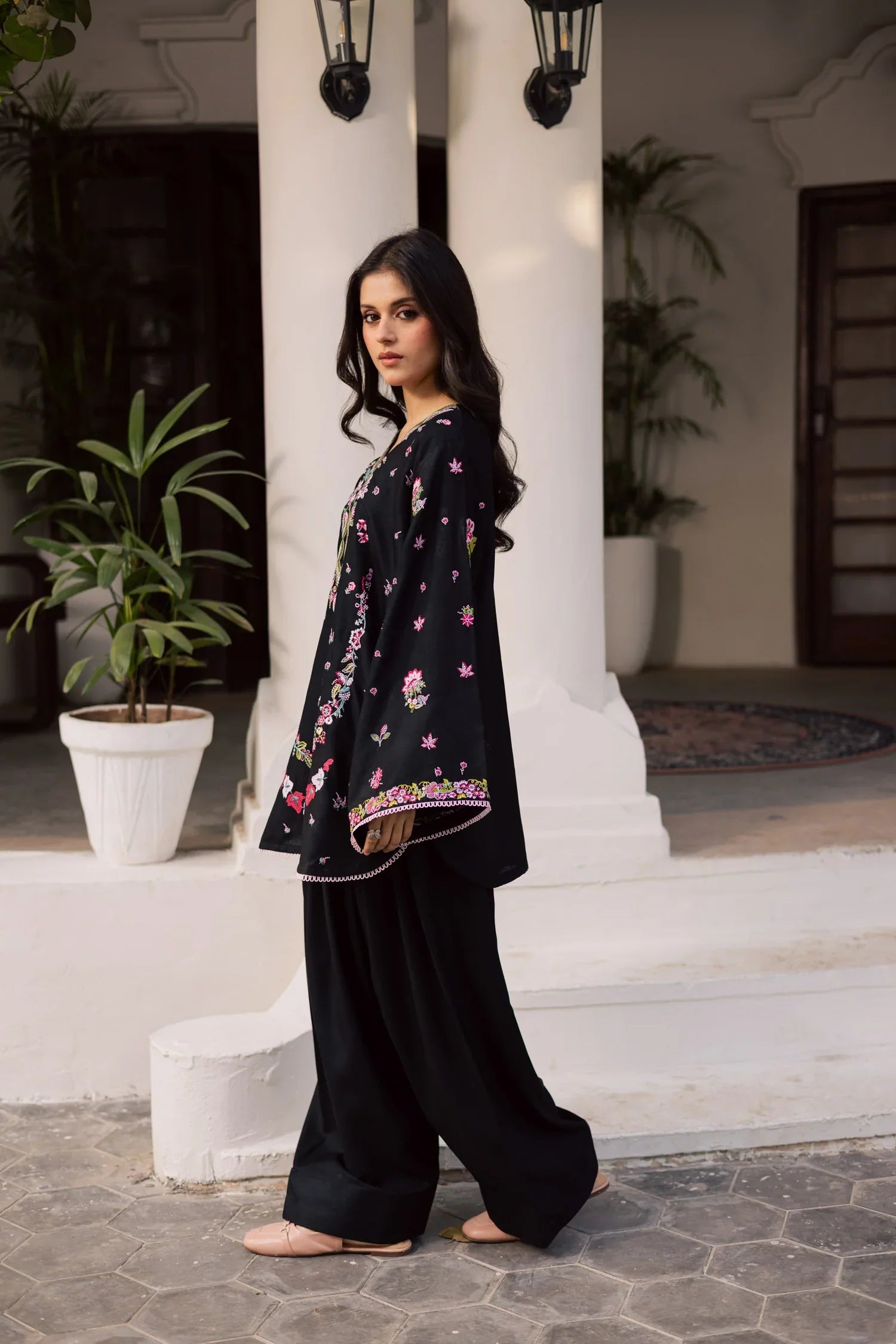 Gulzar Noir🖤