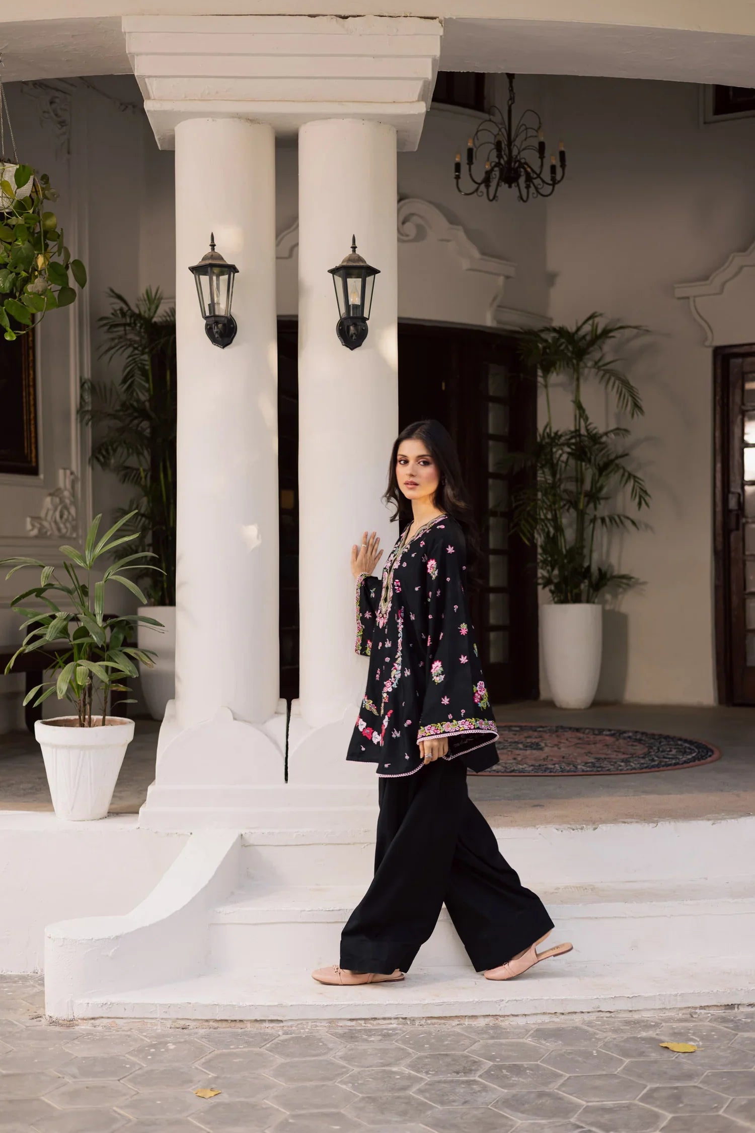 Gulzar Noir🖤